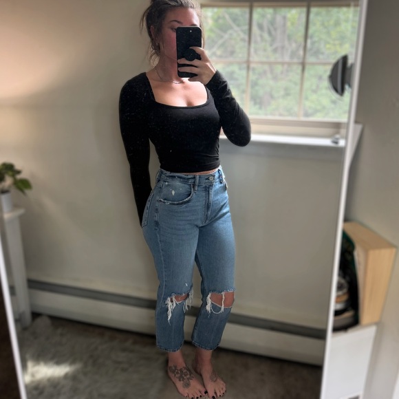 Abercrombie & Fitch Distressed Ankle Straight High Rise Jeans - Picture 2 of 8